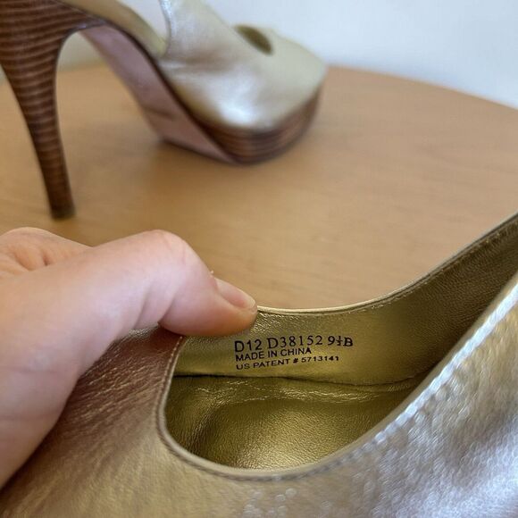 Cole Haan Gold Leather Sling Back‎ Open Toe Platforms Sandal Size 9.5 B - Picture 9 of 9